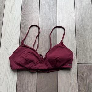 Roxy burgundy bikini top size